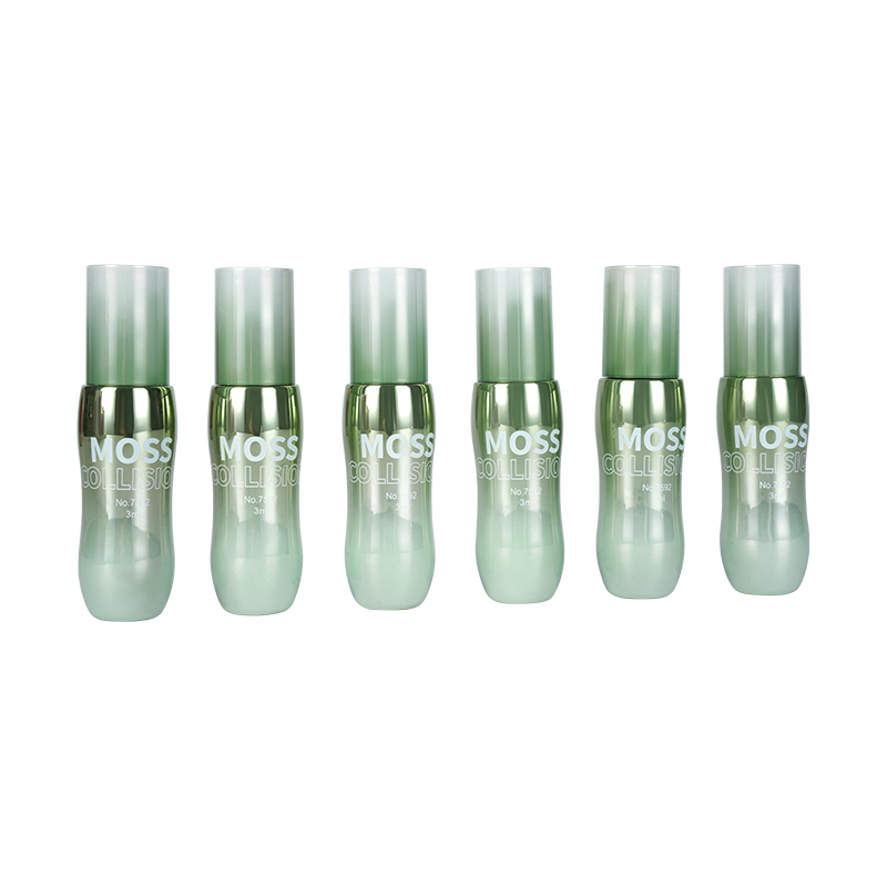 Gloss de labios de bloqueo de terciopelo