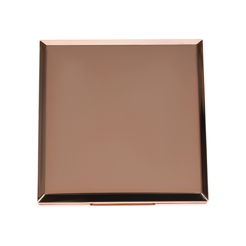 Paleta de sombras de ojos brumosa y audaz
